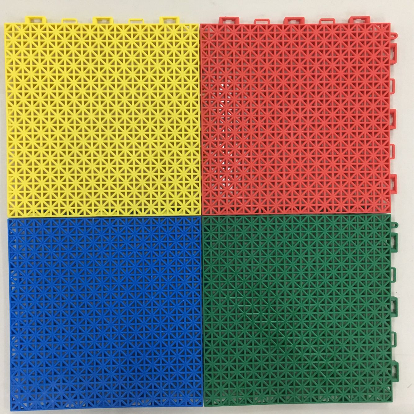 25*25cm soft millet suspended splicing mat, anti-slip waterproof floor mat, anti-slip foot mat, soft millet floor mat Specification drawing