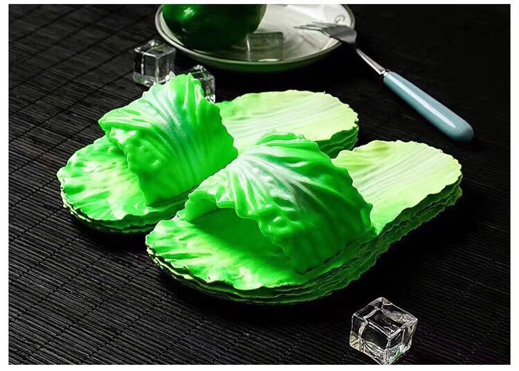 Wholesale of new creative home bath casual Chinese cabbage flip-flops Application Scenario