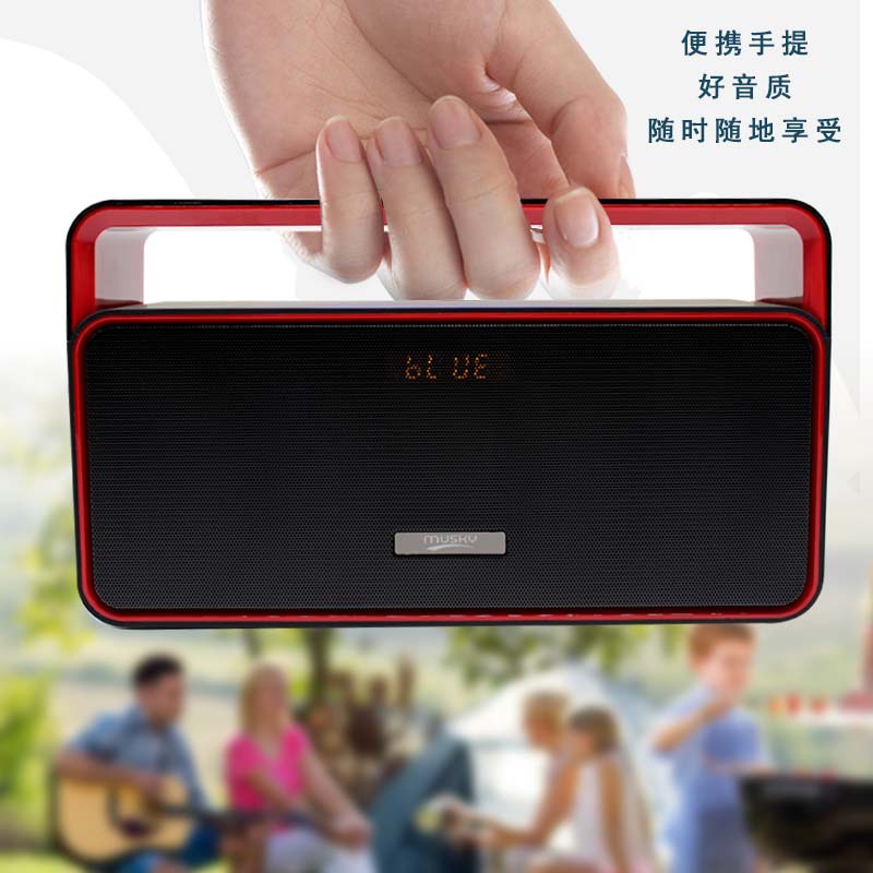 Portable wireless Bluetooth speaker Outdoor portable radio speaker
