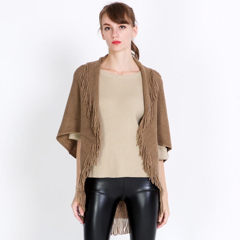 Europe And The United States Foreign Trade Female Autumn And Winter Knitted Tassel Cape Cape Monochrome Bat Pullover Warm Flat Cover Wind Speed Selling details Picture