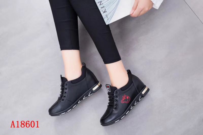 2019清仓特价women shoes绑带内增高软底软面休闲