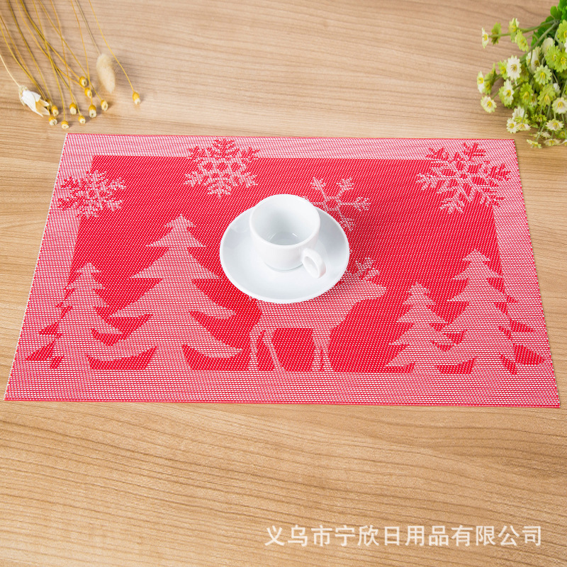 One meal, one mat Christmas new Teslin Western placemats, holiday gift placemats Application Scenario