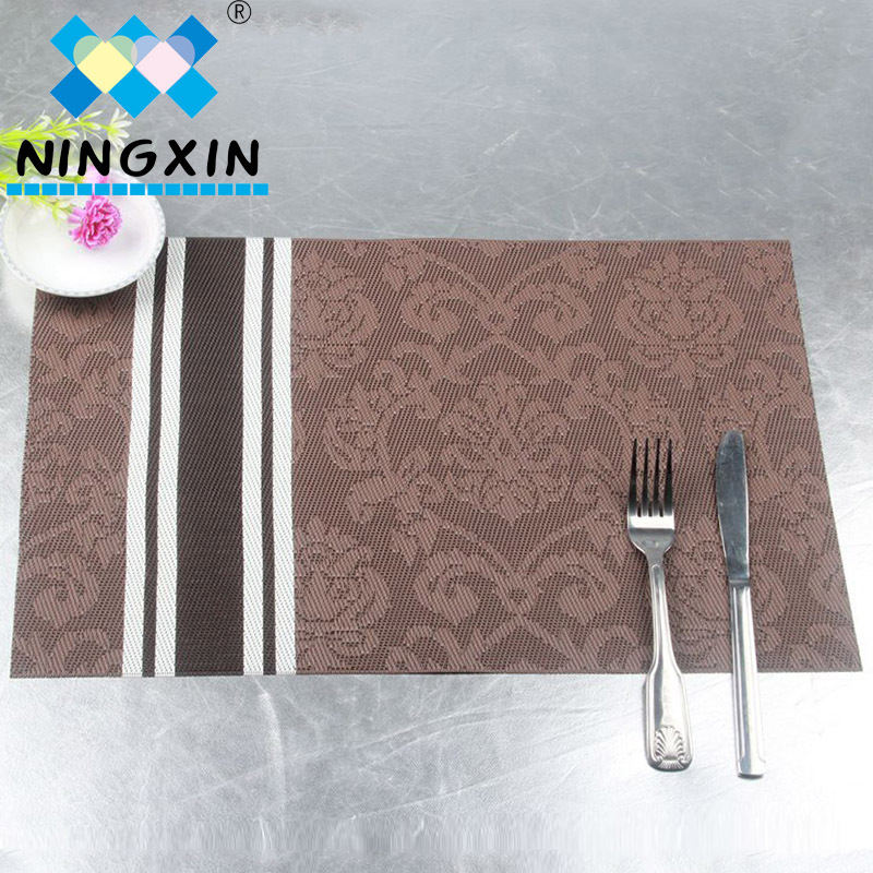 Factory direct sales of sturdy PVC vertical striped jacquard Teslin hotel high-end anti-slip and heat-insulating placemats details Picture