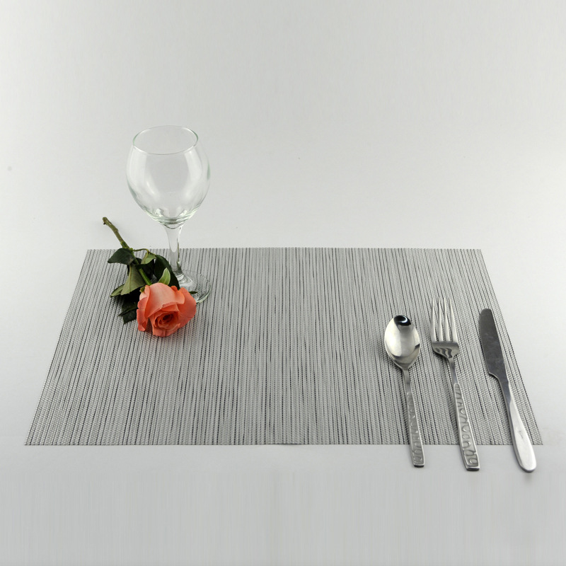 One meal, one mat solid color PVC Western placemats, hotel Western placemats, Teslin fashionable and novel placemats Application Scenario
