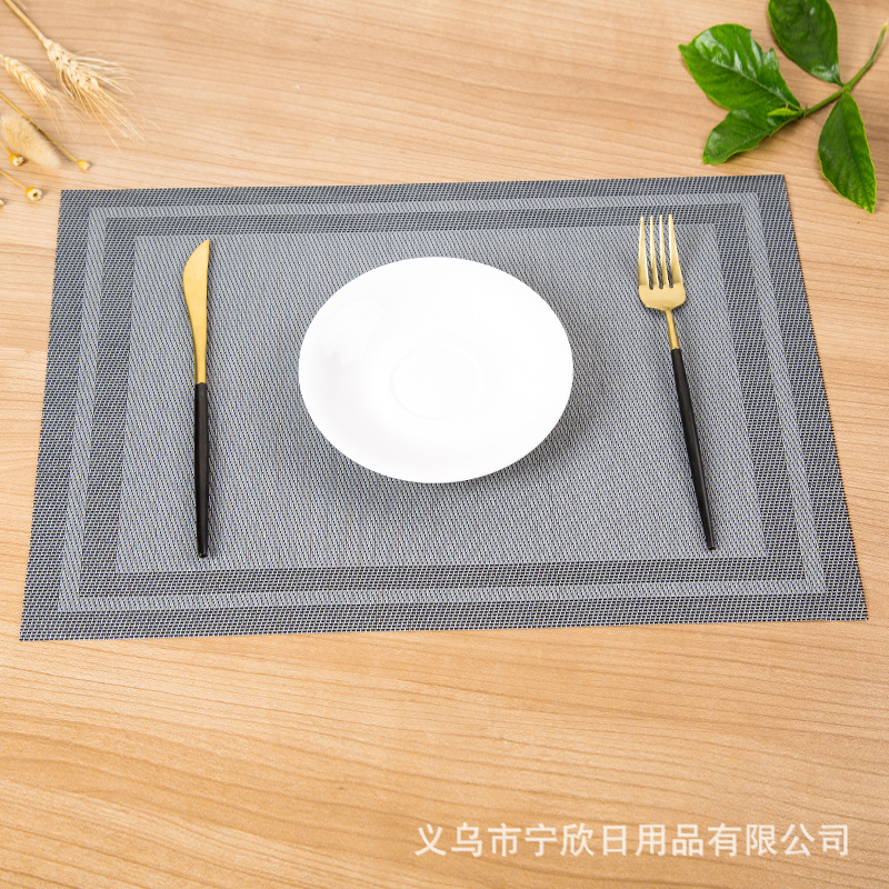 Double-frame Teslin solid color sturdy Western placemats, PVC wear-resistant hotel Western placemats, anti-slip MATS Application Scenario