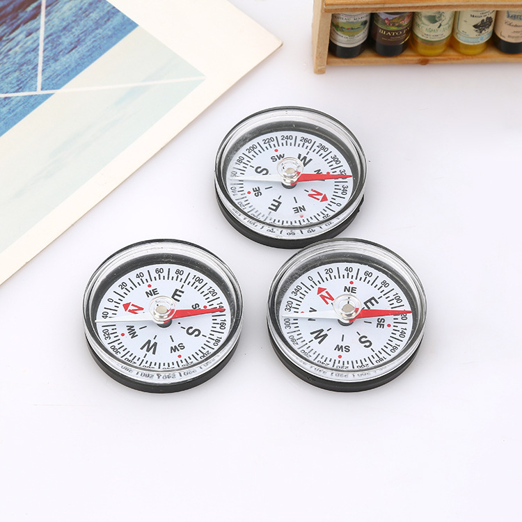 专业厂家供应外径40mm表盘式和指针式指南针，配件塑料指南针细节图