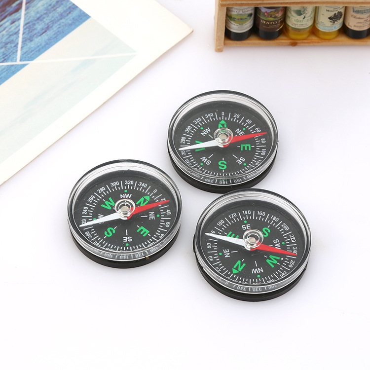 指南针、户外标识实物图