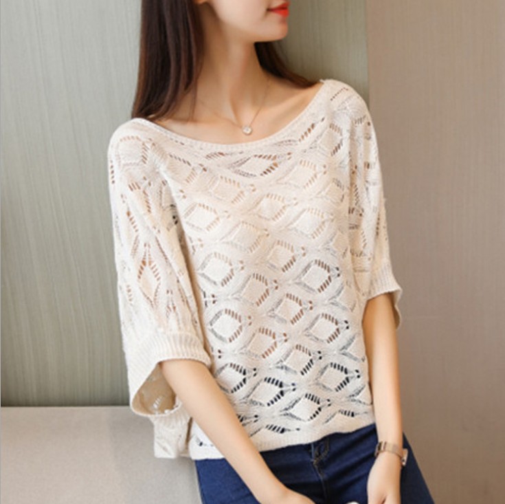 Knitted 蝙蝠衫 women 's cool air conditioning shirt short sleeve cutout shirt for women