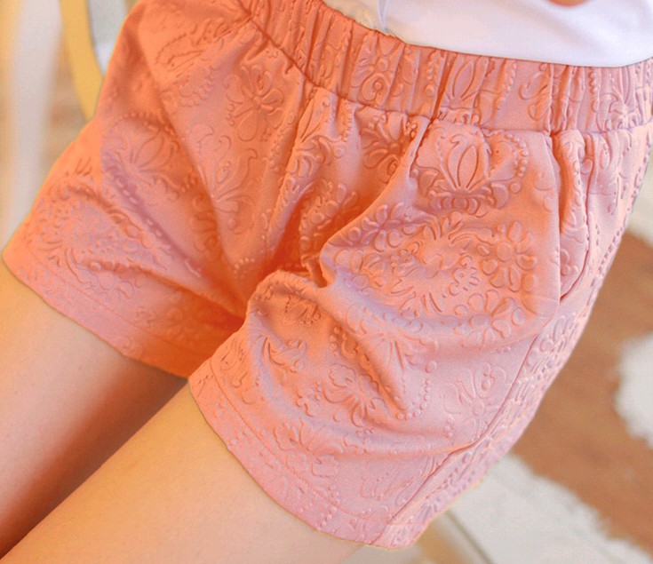 White embossed printed tight-waisted casual loose women's shorts with pockets for summer details Picture