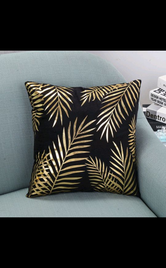 Super soft short plush positioning, gold-embossed throw pillow, cushion, cushion, square pillowcase details Picture