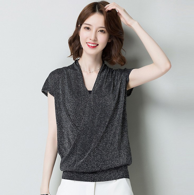 New V-neck plus-size women's knitted sweater, Korean solid color women's loose short-sleeved T-shirt for women