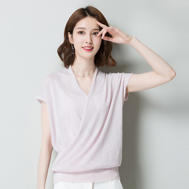 New V-neck plus-size women's knitted sweater, Korean solid color women's loose short-sleeved T-shirt for women Specification image