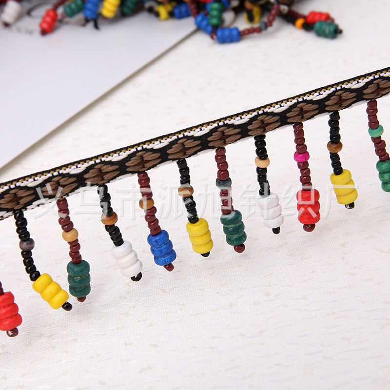 Handcrafted wooden beads, jacquard ribbons, lace ribbons, beaded ribbons, colored barcodes, ethnic style factory wholesale Application Scenario