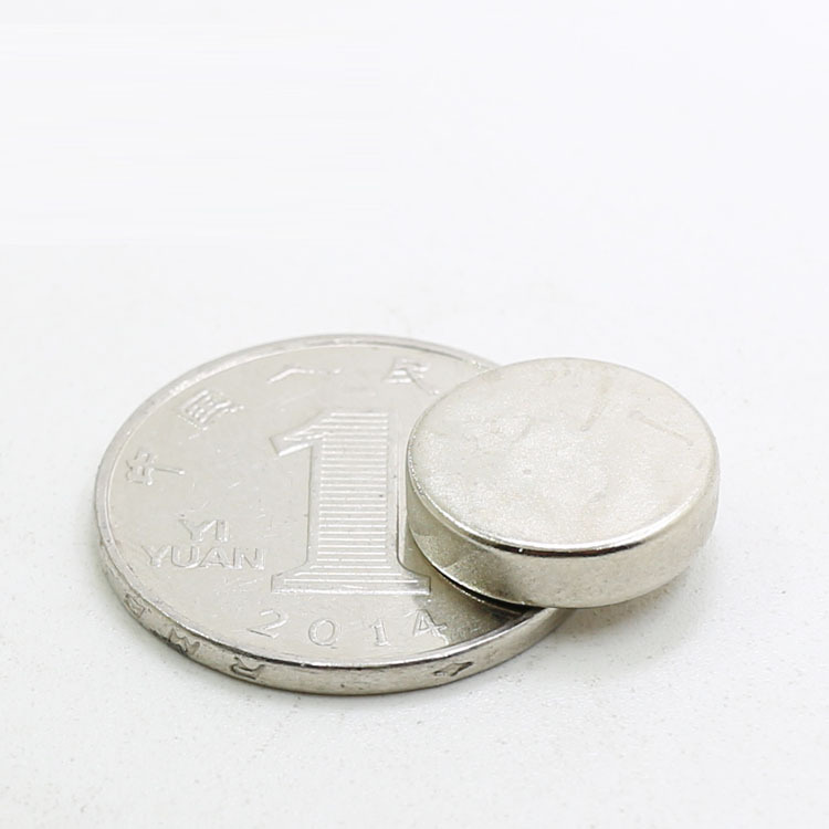 圆形强力磁铁15x4钕铁硼强磁 吸铁石 磁石磁钢 强磁圆片产品图