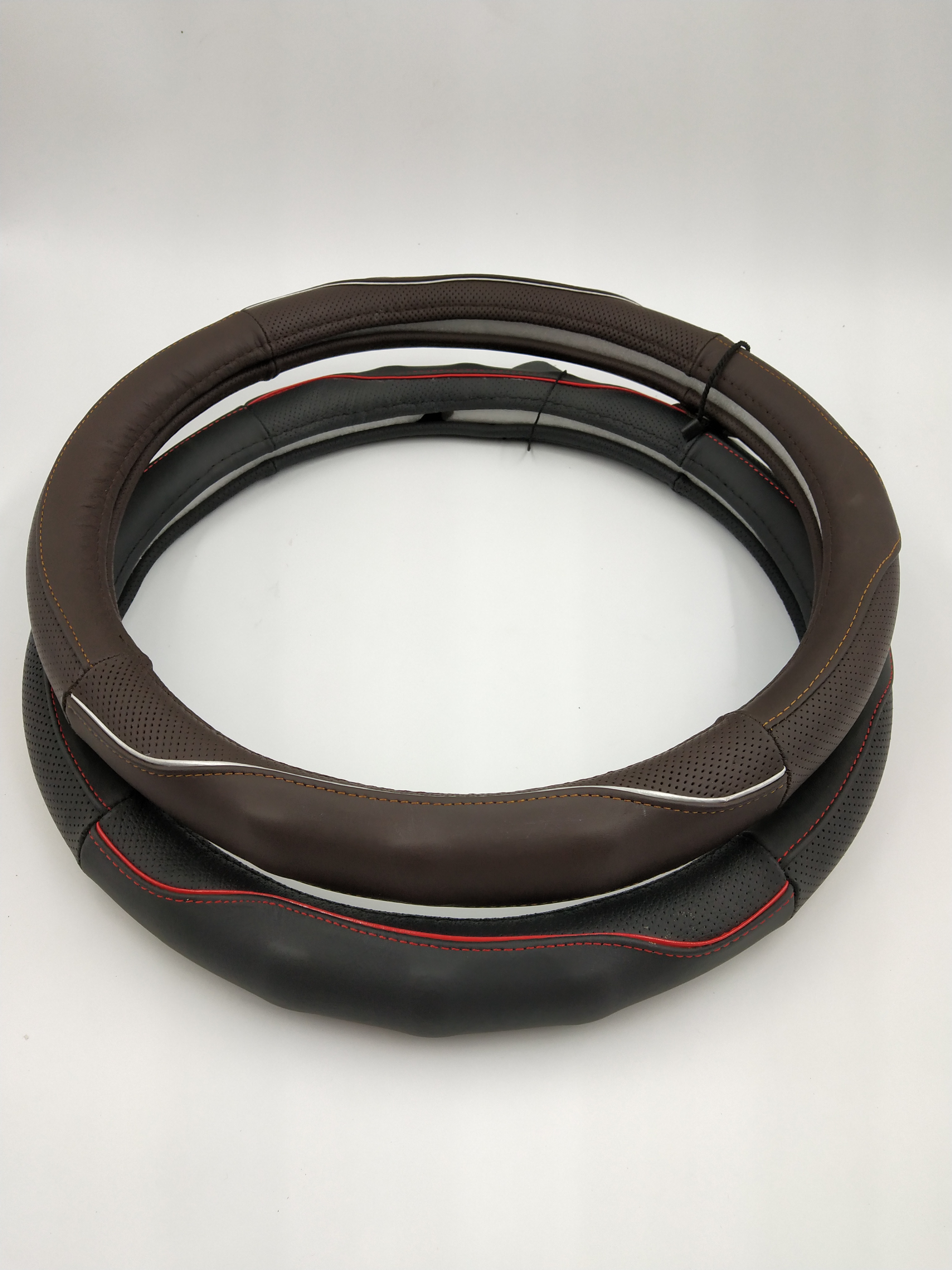 汽车真皮方向盘套M号轿车牛皮把套4季通用4节6节起杠