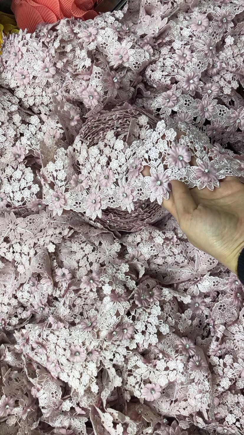 Factory direct sales of high-quality ready-made knitted knitted lace Specification image