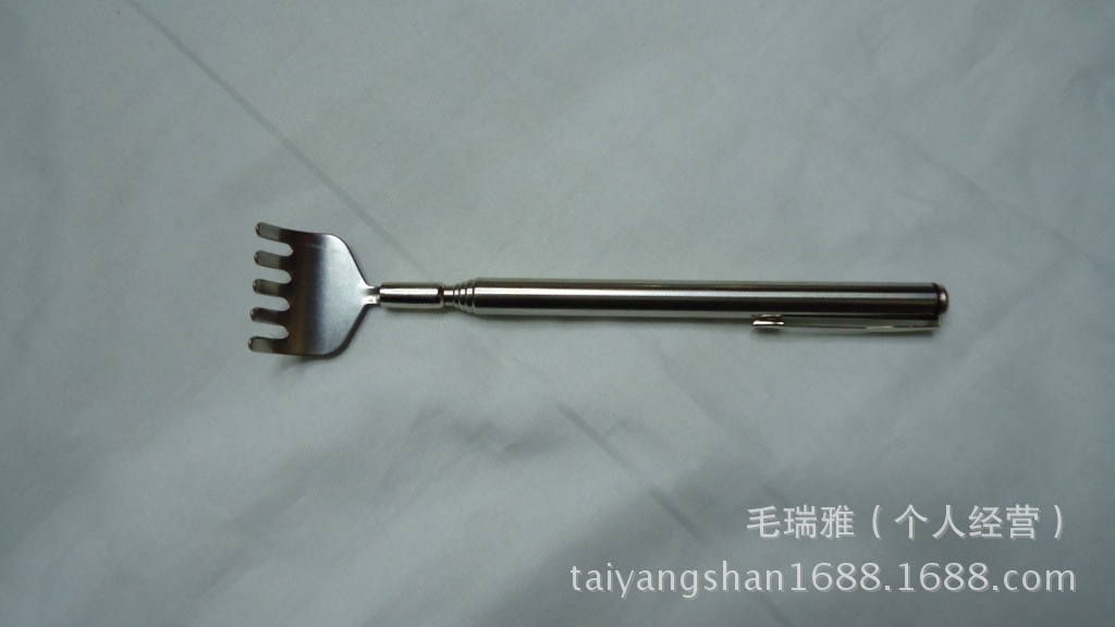 伸缩不锈钢不求人抓背 太阳山创意便携式可伸缩不锈钢痒痒挠批发产品图