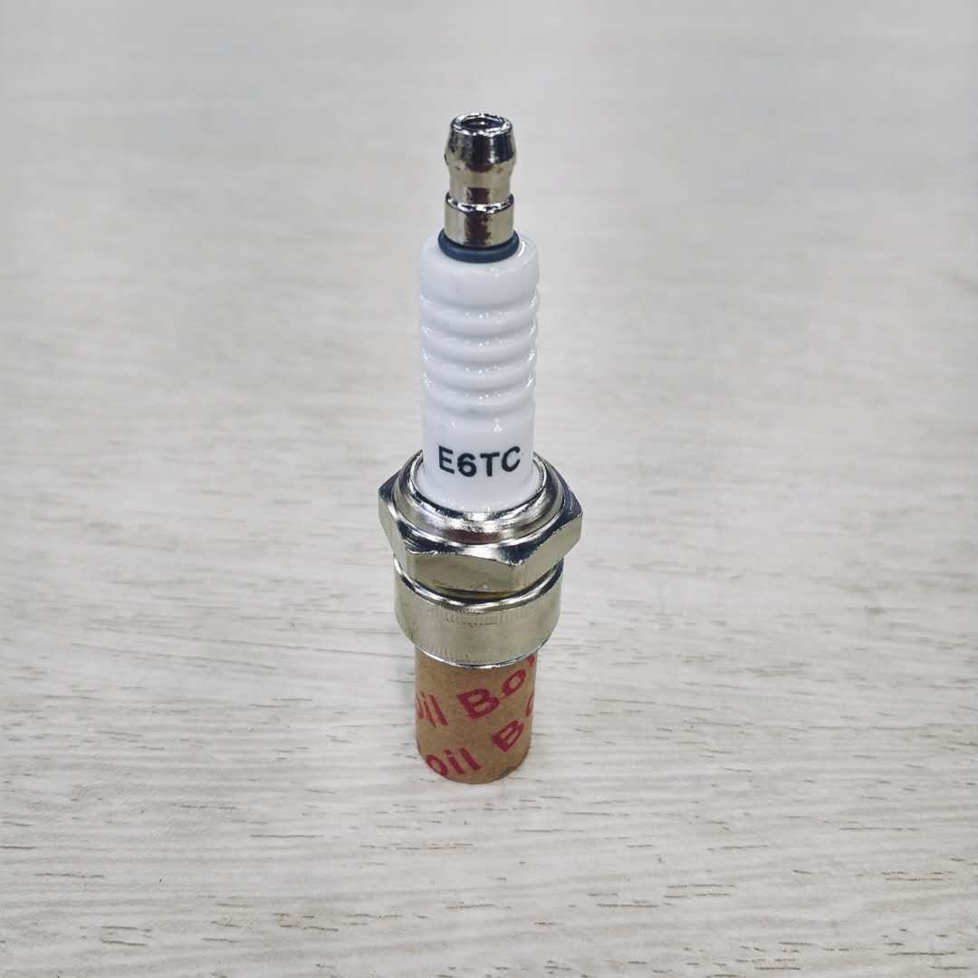 火花塞 摩托车配件 摩托车火花塞 E6TC火花塞