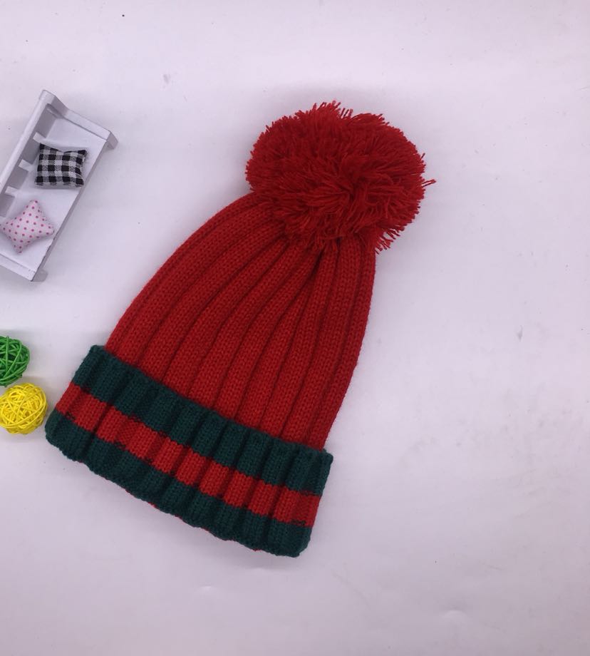 Women's casual flat knitting hat hairball striped needle single-layer wool hat wholesale custom thumbnail