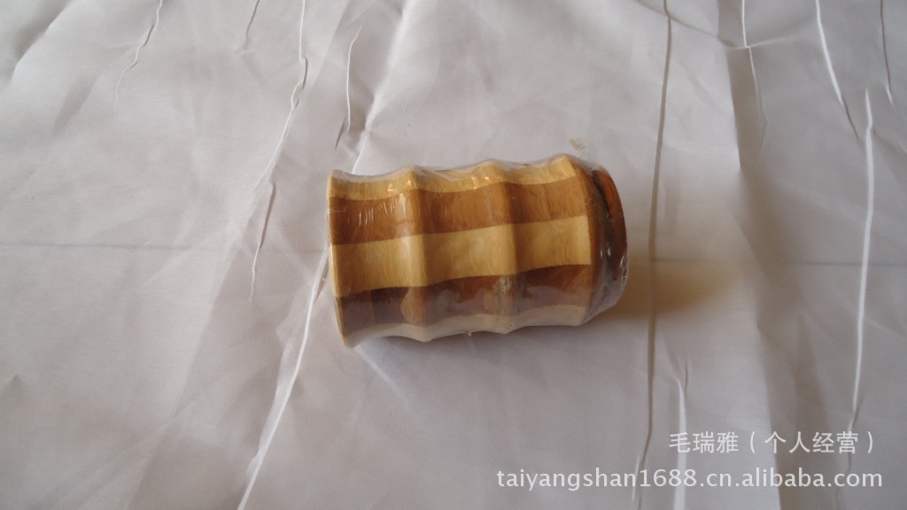 工艺竹筒 竹木制品楠竹实木环保笔筒 办公笔筒 环保笔筒批发 特价产品图