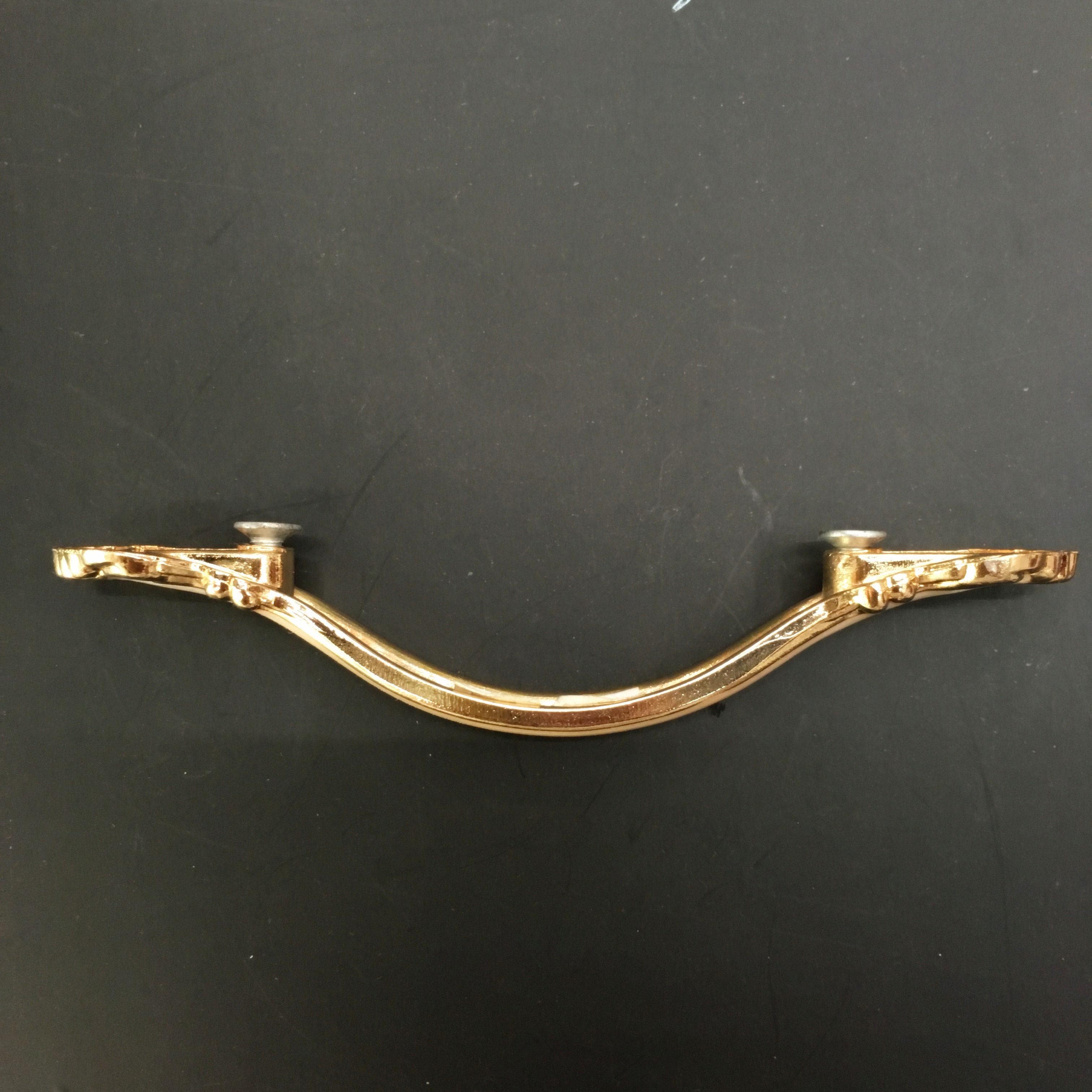 Amber white oil alloy door handle, noble and luxurious handle, crown edge, amber white oil handle Application Scenario