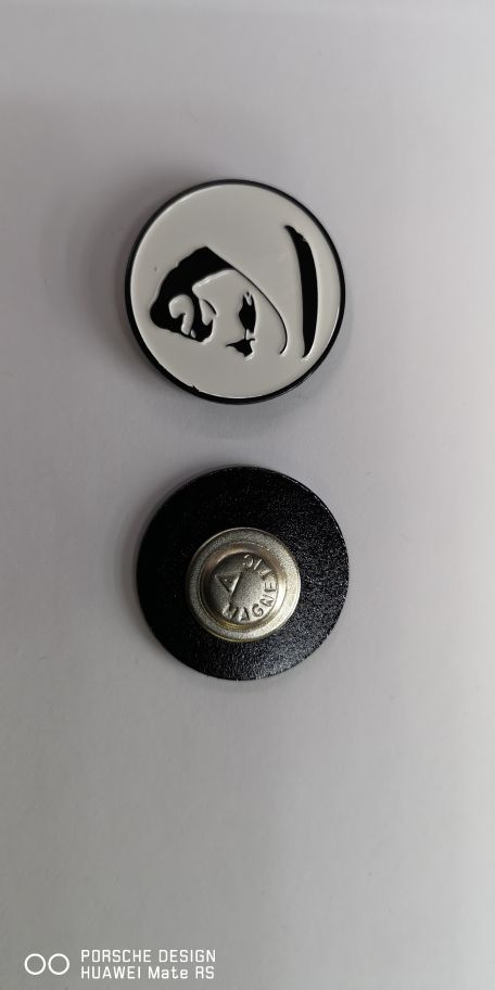 Badge, name tag, sign Application Scenario