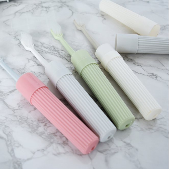Portable toothbrush case Travel toiletry toothbrush storage case A mouthpiece for your face and toothbrush
