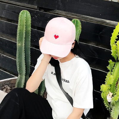 Summer Korean-style versatile casual baseball caps, autumn and winter lettered baseball caps, sweet heart-shaped sun hats trend Specification image
