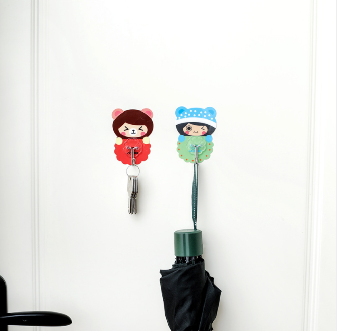 Cute cartoon powerful traceless hook that can be reused without leaving any trace Specification image