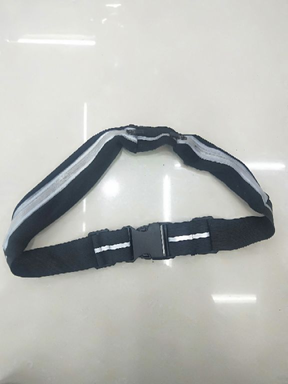GO BELT outdoor sports backpack waist bag mobile phone moisture-proof simple hiking portable waterproof belt pull Application Scenario