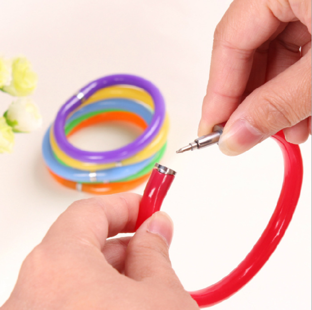 Korean trend fashion and creative stationery, bracelets, pens, ballpoint pens, portable, opaque, personalized gifts and prizes details Picture