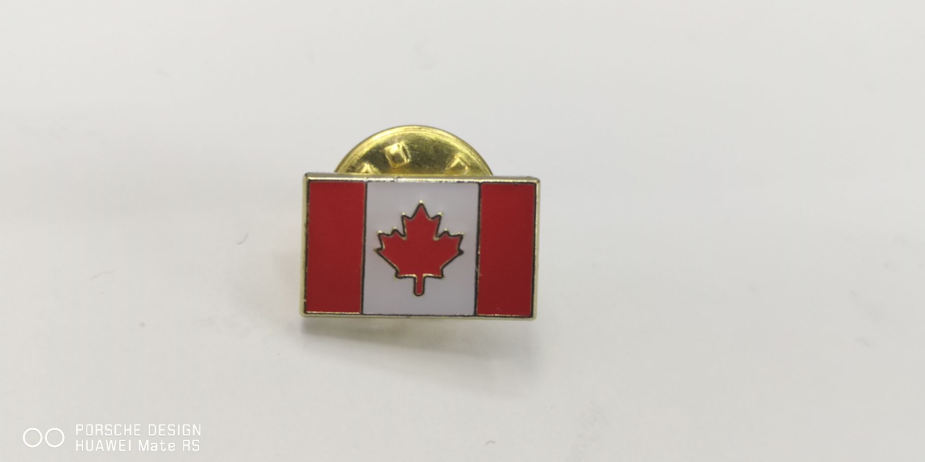 Canadian flag, badge details Picture