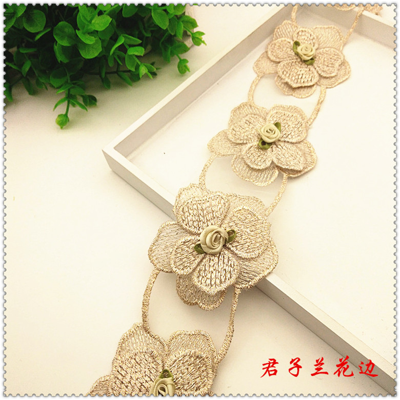 High-end handcrafted gold thread flowers Specification image