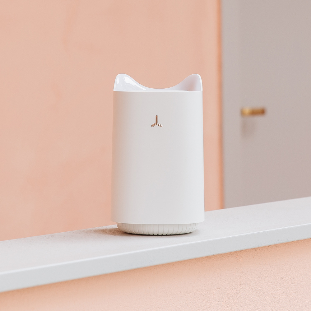 Cat mosquito light USB home mute cat mosquito repellent indoor light trap airflow suction mosquito Application Scenario