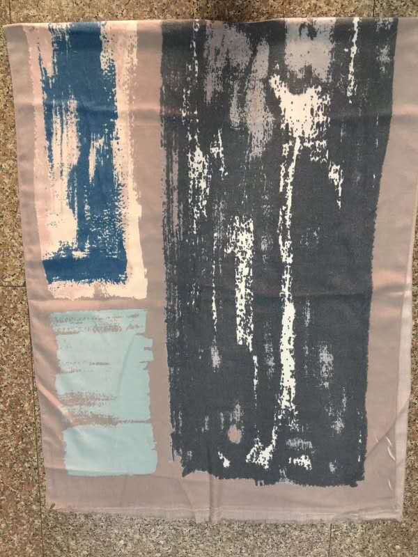 羊粘披肩，尾货正品有颜色，10000条，200克