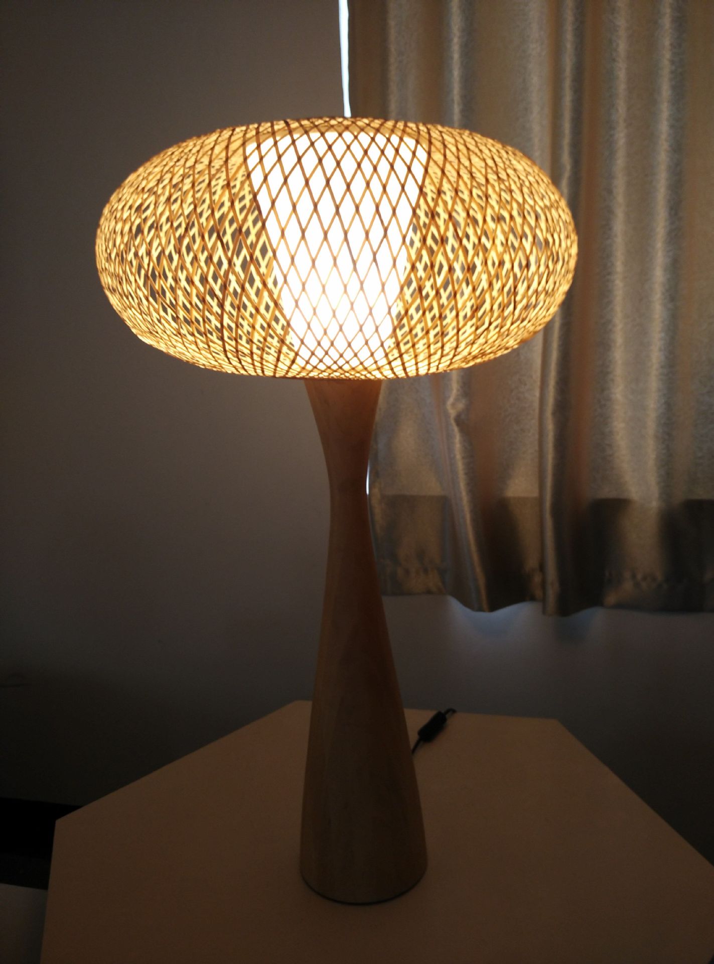 竹编灯具 竹子灯具 竹制品 竹木工艺品