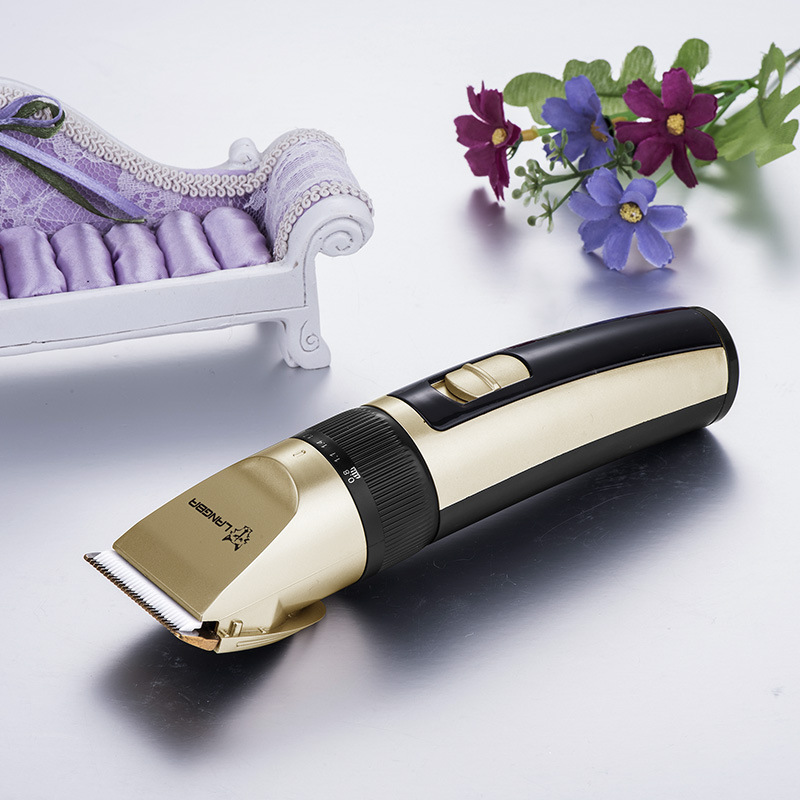 Factory direct sales of dog hair clippers, hair trimmers, pet electric clippers, hair cutting tools, electric clippers for export, USB charging Specification image