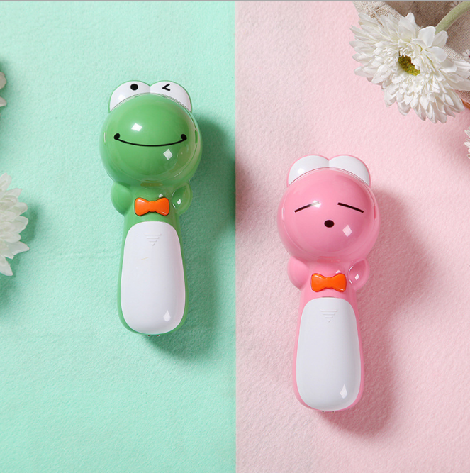Cute cartoon hairball trimmer, portable mini battery-charging handheld household hair remover, electric hair trimmer details Picture