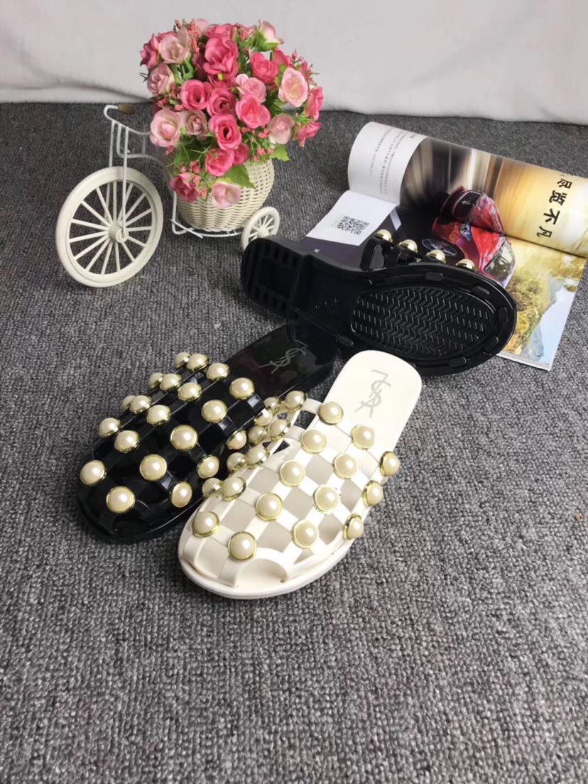 883b Baotou Crystal Women's Slippers details Picture