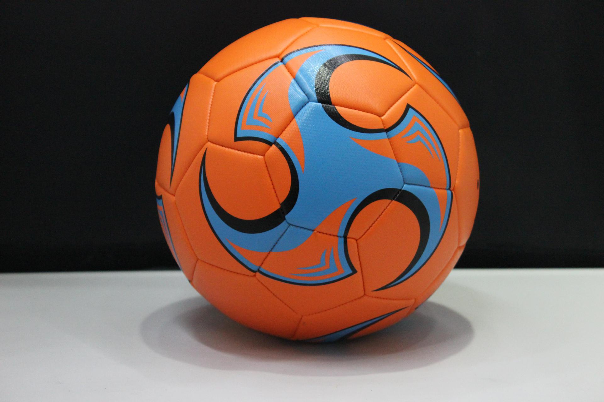 厂家生产高档TPU PU 贴皮足球礼品促销5机缝足球世界杯比赛足球图