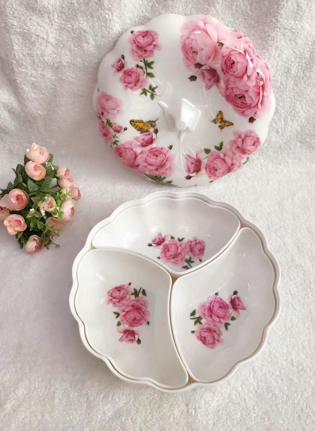 Candy storage box, dried fruit plate, creative fruit plate with compartments and LIDS, melon jdb sub-plate Application Scenario