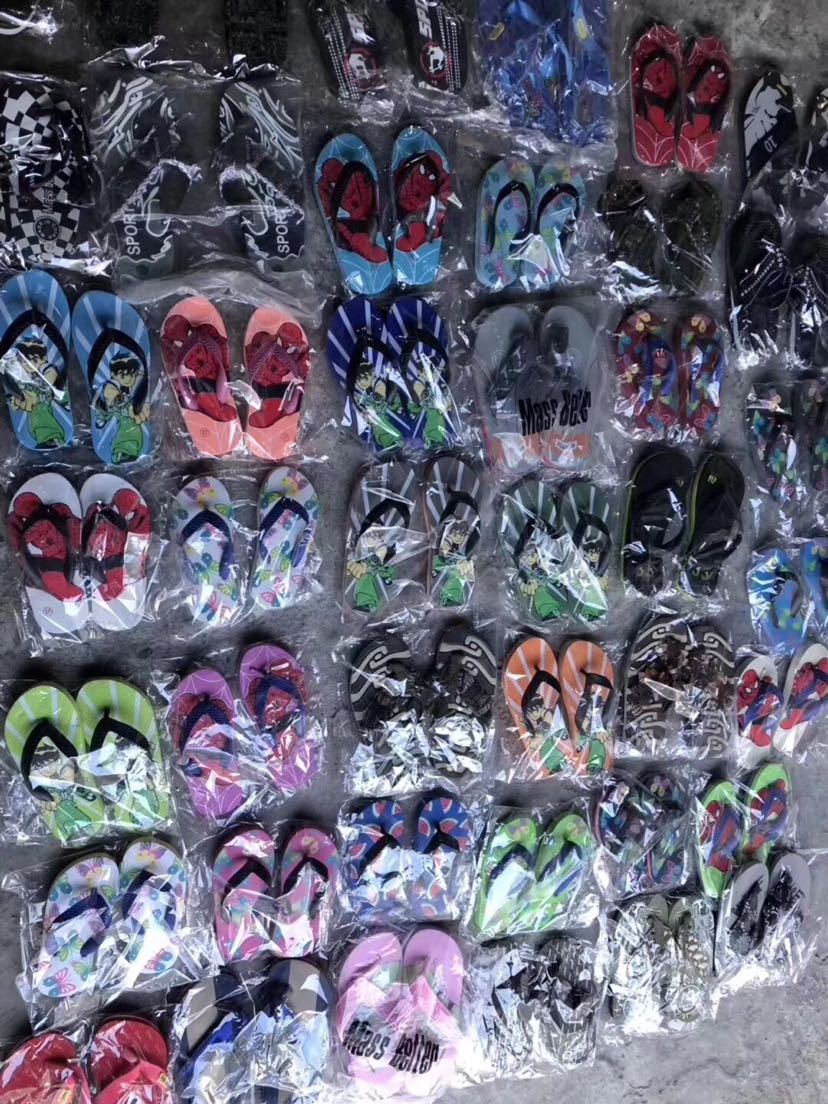 Versatile men's, women's and children's EVA flip-flops details Picture