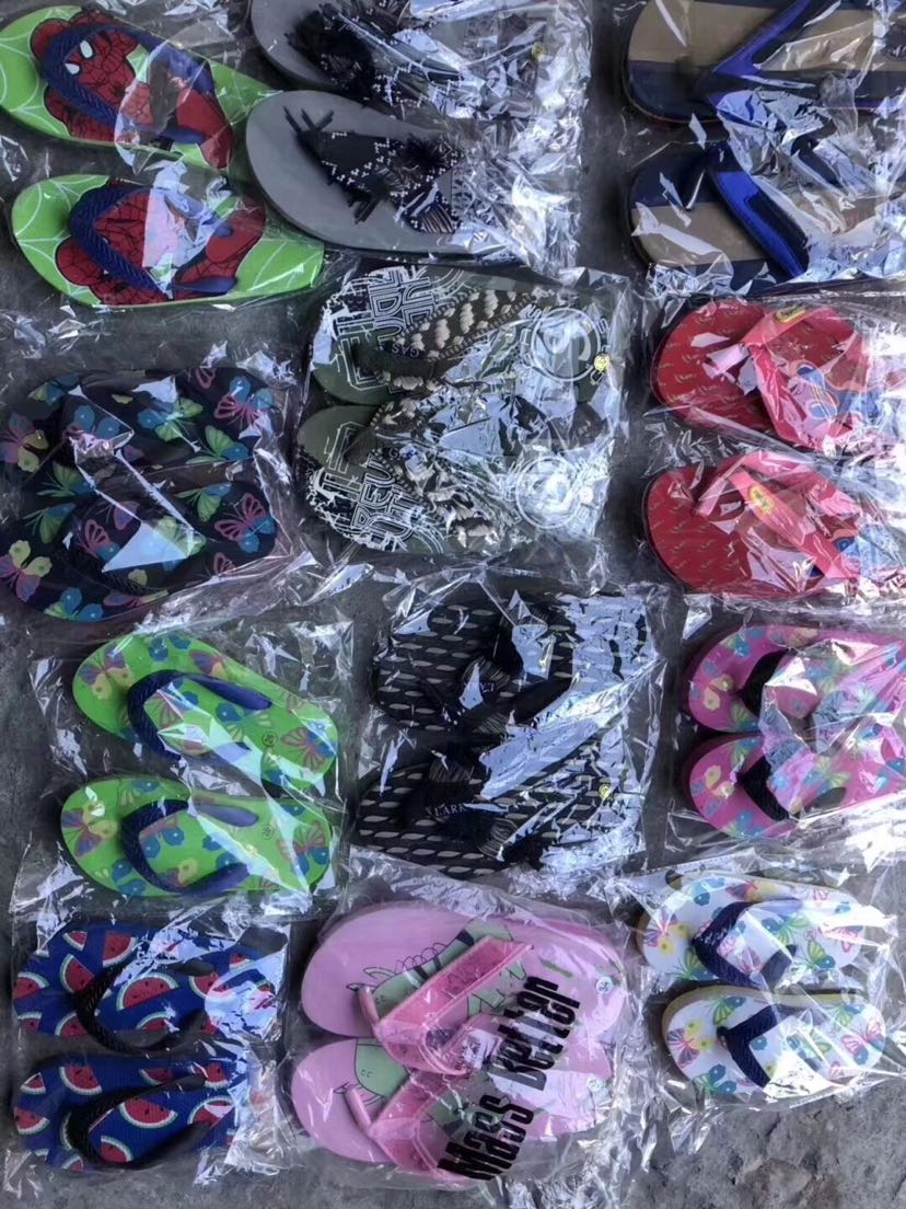 Versatile men's, women's and children's EVA flip-flops