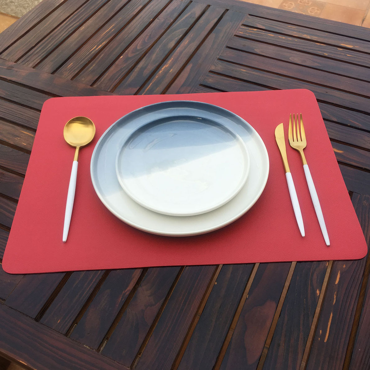 Leather Pu Cushion Waterproof Oil Insulation Restaurant Hotel Plate Cushion Cup Cushion Table Mat Application Scenario