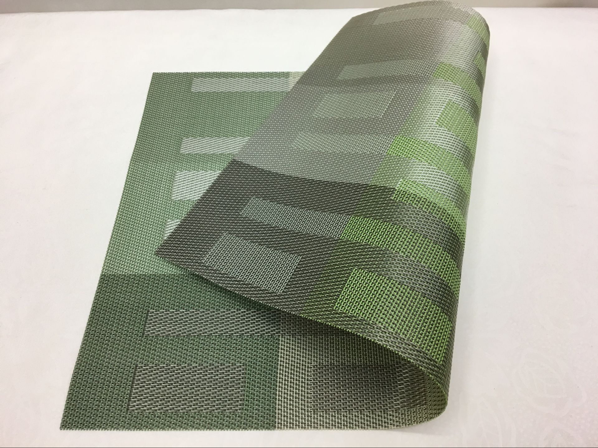 Manufacturers Direct Environmental Protection Placemat European Pvc Western Food Thermal Insulation Mat Japanese Simple Table Mat Cup Mat Bowl Mat Application Scenario