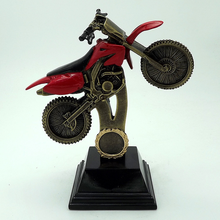 Factory direct sales of craft commemorative gifts, decorative items, resin sports trophies and MEDALS, racing commemorative trophies full figure