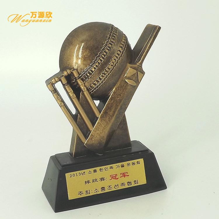 Factory direct sales of high-end craft gifts, decorative items, resin cricket boards, trophies, and sports commemorative prizes details Picture