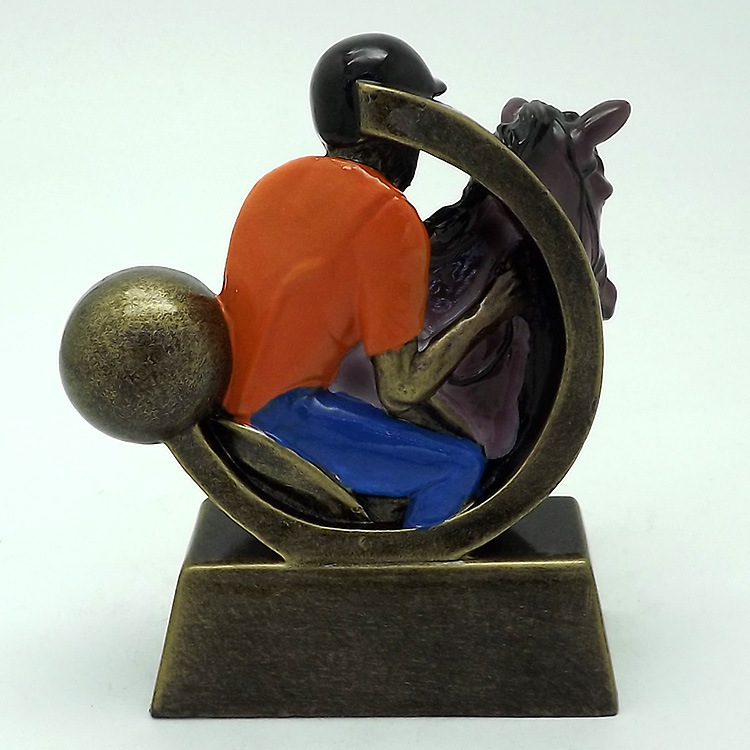 Customized sports trophies, prizes, horse racing commemorative trophies, resin craft gifts, decorative items and ornaments from manufacturers Application Scenario