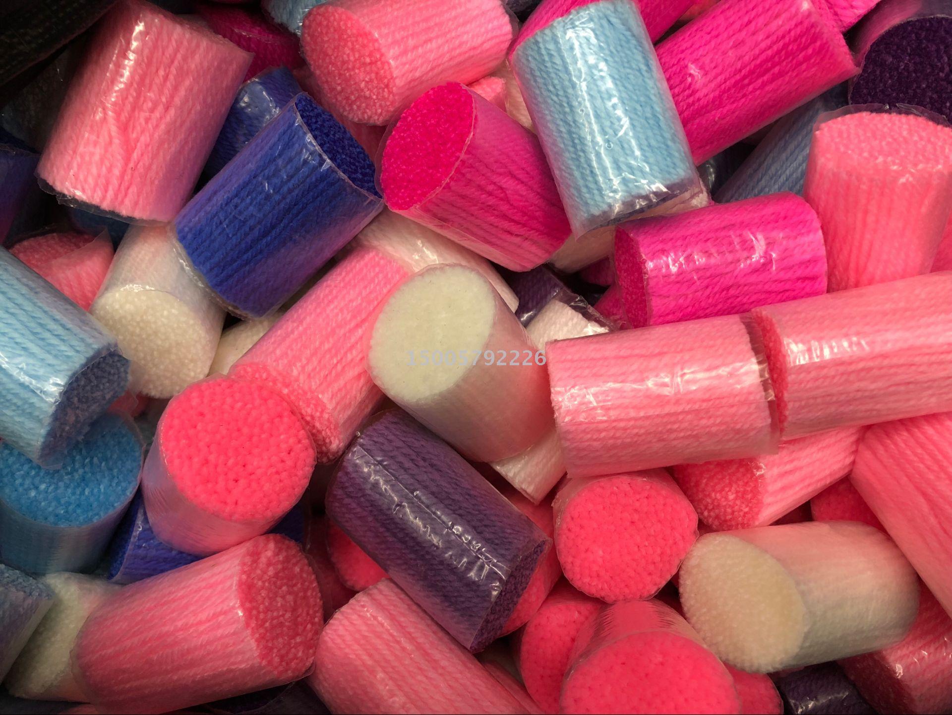 Factory wholesale handmade wool, DIY woven wool, embroidered segments, carpet, embroidered wool balls, pendants, all cut and ready Application Scenario