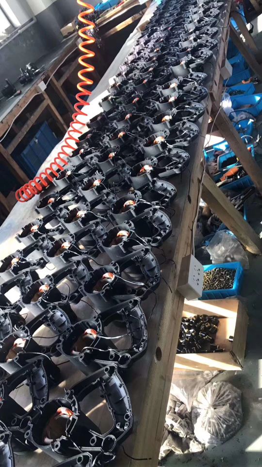 云石机瓷砖手提切割机电动小型木材多功能石材开槽无齿锯家用电锯